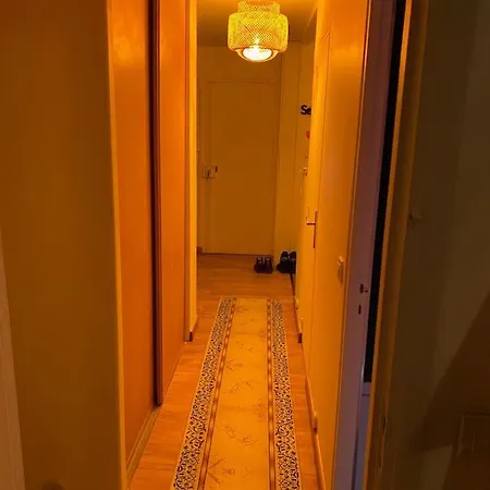 Cosy Le Sec Apartment